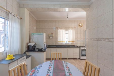 Casa à venda com 158m², 3 quartos e 3 vagasCozinha