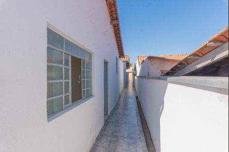Casa à venda com 158m², 3 quartos e 3 vagasCasa 2-Fachada