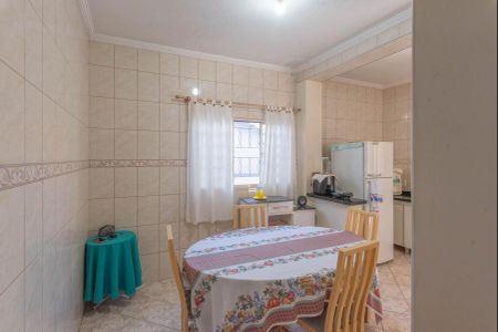 Casa à venda com 158m², 3 quartos e 3 vagasCozinha