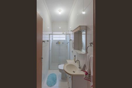 Casa à venda com 158m², 3 quartos e 3 vagasBanheiro