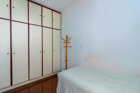 Apartamento à venda com 140m², 3 quartos e 3 vagas Apartamento à venda com 140m², 3 quartos e 3 vagasQuarto 2