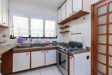 Apartamento à venda com 140m², 3 quartos e 3 vagas Apartamento à venda com 140m², 3 quartos e 3 vagasCozinha