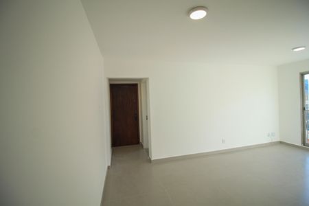 Apartamento à venda com 70m², 2 quartos e 1 vaga
