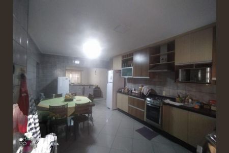 Casa à venda com 2 quartos, 238m² em Jardim Santa Emilia, Guarulhos