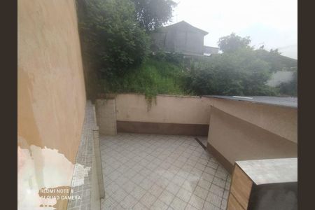 Casa à venda com 238m², 2 quartos e 3 vagas