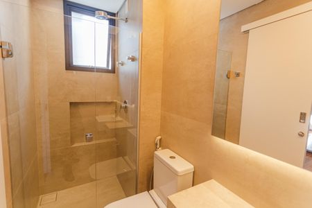 Apartamento para alugar com 72m², 2 quartos e 2 vagas Apartamento para alugar com 72m², 2 quartos e 2 vagasBanheiro da Suíte 2