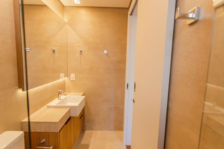 Apartamento para alugar com 72m², 2 quartos e 2 vagas Apartamento para alugar com 72m², 2 quartos e 2 vagasBanheiro da Suíte 2