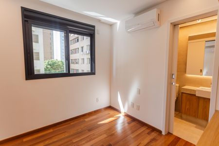 Apartamento para alugar com 72m², 2 quartos e 2 vagas Apartamento para alugar com 72m², 2 quartos e 2 vagasSuíte 2