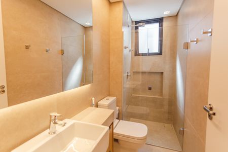 Apartamento para alugar com 72m², 2 quartos e 2 vagas Apartamento para alugar com 72m², 2 quartos e 2 vagasBanheiro da Suíte 1