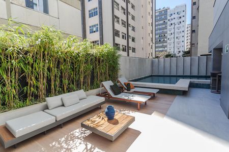 Apartamento para alugar com 72m², 2 quartos e 2 vagas Apartamento para alugar com 72m², 2 quartos e 2 vagasÁrea Comum - Piscina