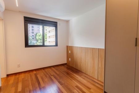 Apartamento para alugar com 72m², 2 quartos e 2 vagas Apartamento para alugar com 72m², 2 quartos e 2 vagasSuíte 1