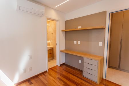 Apartamento para alugar com 72m², 2 quartos e 2 vagas Apartamento para alugar com 72m², 2 quartos e 2 vagasSuíte 2