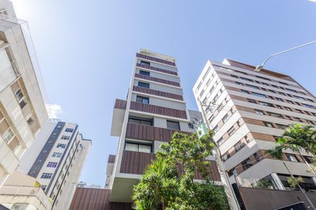 Apartamento para alugar com 72m², 2 quartos e 2 vagas Apartamento para alugar com 72m², 2 quartos e 2 vagasFachada