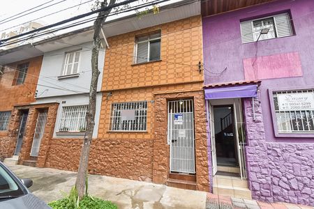 Fachada de casa à venda com 2 quartos, 80m² em Ipiranga, São Paulo