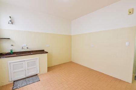 Casa à venda com 80m², 2 quartos e sem vaga Casa à venda com 80m², 2 quartos e sem vagaCozinha