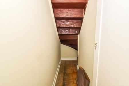 Casa à venda com 80m², 2 quartos e sem vaga Casa à venda com 80m², 2 quartos e sem vagaDepósito