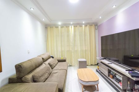 Casa à venda com 120m², 3 quartos e 2 vagas Casa à venda com 120m², 3 quartos e 2 vagasSala
