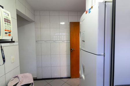 Casa à venda com 120m², 3 quartos e 2 vagas Casa à venda com 120m², 3 quartos e 2 vagasCozinha