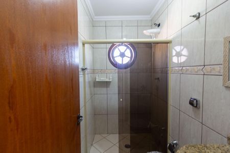 Casa à venda com 120m², 3 quartos e 2 vagas Casa à venda com 120m², 3 quartos e 2 vagasBanheiro Social