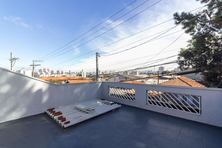 Casa à venda com 120m², 3 quartos e 2 vagas Casa à venda com 120m², 3 quartos e 2 vagasVaranda Quarto 1 - Suíte