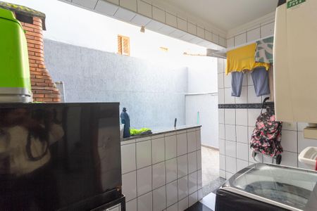 Casa à venda com 120m², 3 quartos e 2 vagas Casa à venda com 120m², 3 quartos e 2 vagasÁrea de Serviço