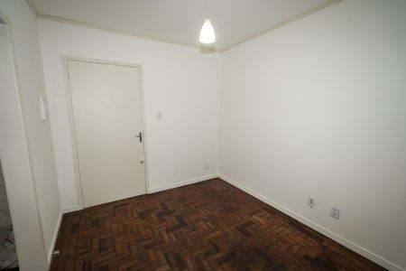 Sala de apartamento à venda com 1 quarto, 33m² em Vila Ipiranga, Porto Alegre