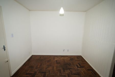 Sala de apartamento à venda com 1 quarto, 33m² em Vila Ipiranga, Porto Alegre