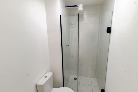 Banheiro de apartamento para alugar com 2 quartos, 33m² em Vila Andrade, São Paulo