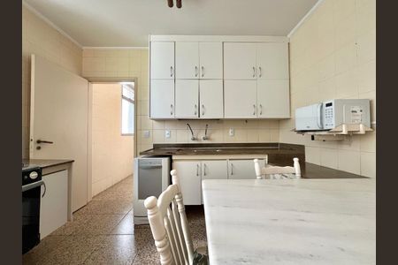 Apartamento para alugar com 200m², 3 quartos e 1 vagaCozinha
