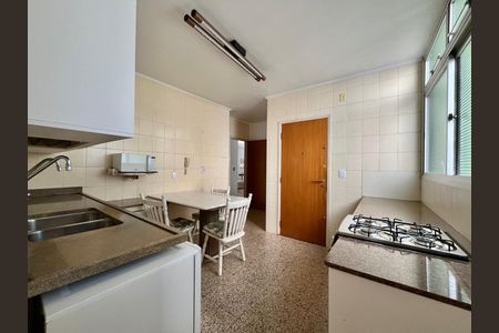 Apartamento para alugar com 200m², 3 quartos e 1 vagaCozinha