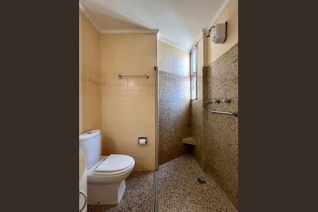 Apartamento para alugar com 200m², 3 quartos e 1 vagaBanheiro da Suíte