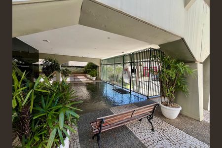 Apartamento para alugar com 200m², 3 quartos e 1 vagaÁrea comum 