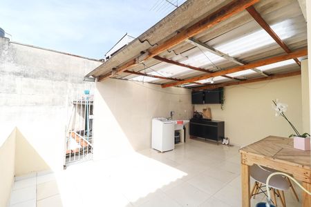 Casa para alugar com 85m², 2 quartos e 1 vaga