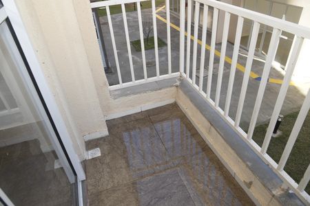 Sacada de apartamento para alugar com 2 quartos, 47m² em Casa Branca, Embu das Artes