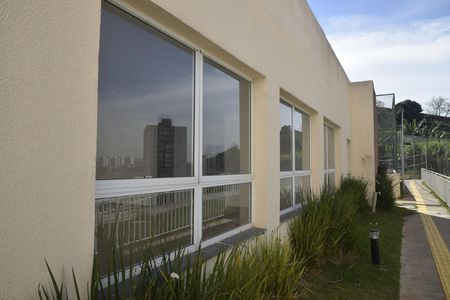 Apartamento para alugar com 47m², 2 quartos e sem vagaÁrea comum - Salão de festas