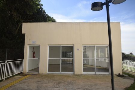 Apartamento para alugar com 47m², 2 quartos e sem vagaÁrea comum - Salão de festas