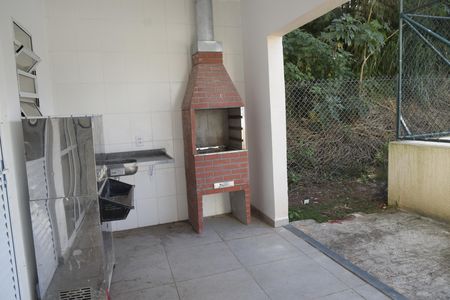 Apartamento para alugar com 47m², 2 quartos e sem vagaÁrea comum - Churrasqueira