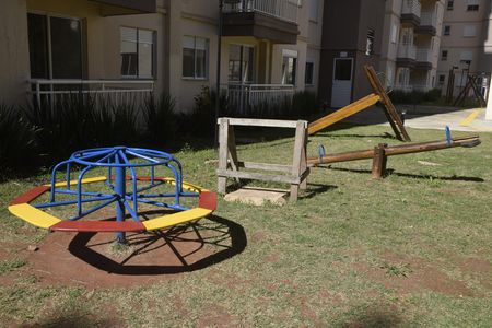 Apartamento para alugar com 47m², 2 quartos e sem vagaÁrea comum - Playground