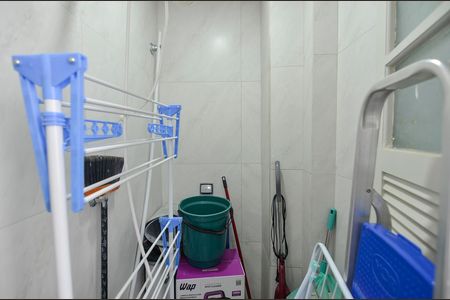 Apartamento à venda com 51m², 1 quarto e 1 vaga Apartamento à venda com 51m², 1 quarto e 1 vagaBanheiro de Serviço