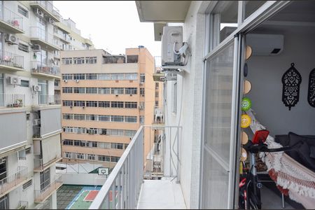Apartamento à venda com 51m², 1 quarto e 1 vaga Apartamento à venda com 51m², 1 quarto e 1 vagaSala