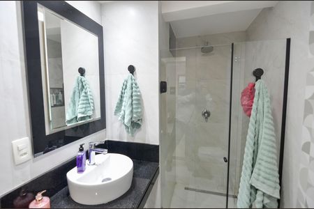 Apartamento à venda com 51m², 1 quarto e 1 vaga Apartamento à venda com 51m², 1 quarto e 1 vagaBanheiro