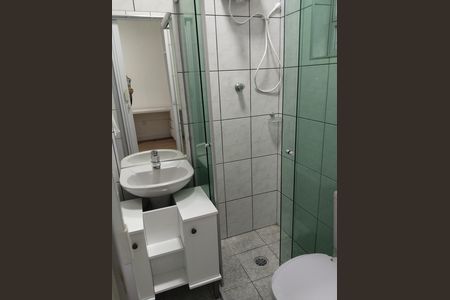 Casa à venda com 170m², 3 quartos e 1 vaga Casa à venda com 170m², 3 quartos e 1 vagaBanheiro