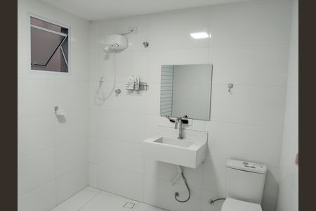 Casa à venda com 170m², 3 quartos e 1 vaga Casa à venda com 170m², 3 quartos e 1 vagaBanheiro