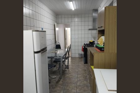 Casa à venda com 170m², 3 quartos e 1 vaga Casa à venda com 170m², 3 quartos e 1 vagaCozinha