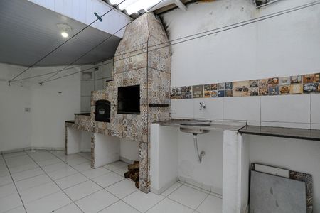 Casa para alugar com 110m², 2 quartos e 1 vagaÁrea de Serviço