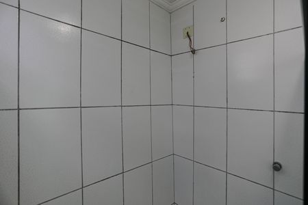 Casa para alugar com 110m², 2 quartos e 1 vagaBanheiro - Quarto 1 - Suíte