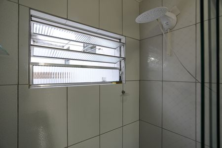 Casa para alugar com 110m², 2 quartos e 1 vagaBanheiro