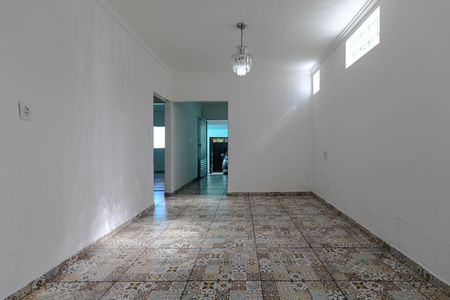 Casa para alugar com 110m², 2 quartos e 1 vagaSala