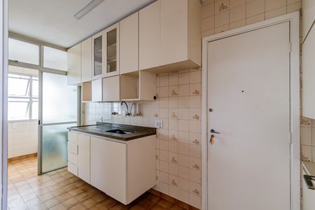 Apartamento à venda com 96m², 3 quartos e 2 vagas Apartamento à venda com 96m², 3 quartos e 2 vagasCozinha