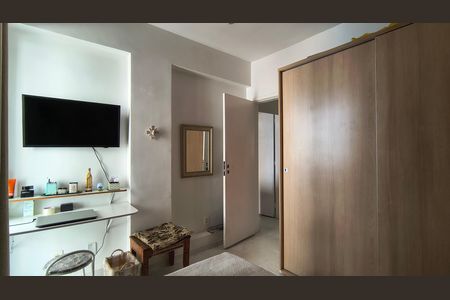 Apartamento à venda com 145m², 4 quartos e 2 vagas Apartamento à venda com 145m², 4 quartos e 2 vagasQuarto